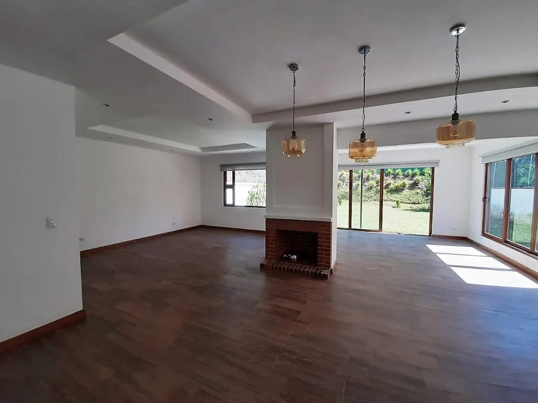 CASA EN RENTA CONDOMINIO ALTO VALLE CAES KM 12.5 4 HABITACIONES — Casa en Alquiler en Carretera a El Salvador, Guatemala, Ciudad — foto 13 de 15