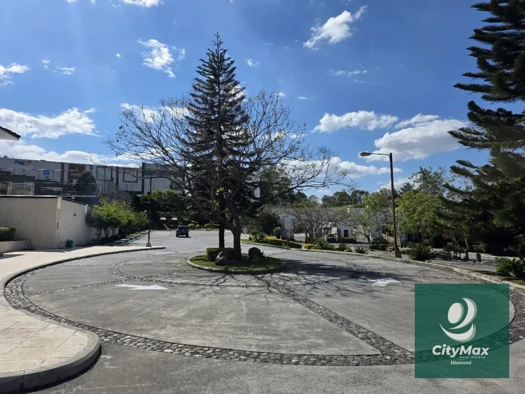 Terreno Residencial en Venta en Lomas de San Isidro Zona 16 Guatemala — Terreno en Venta en Zona 16, Guatemala, Ciudad — foto 2 de 16