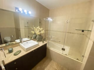 APARTAMENTO CON JARDÍN PRIVADO EN ZONA 14 – PLENUM CATORCE 100 M² DE JARDÍN — Apartamento en Alquiler en Zona 14, Guatemala, Ciudad — miniatura 4 de 8