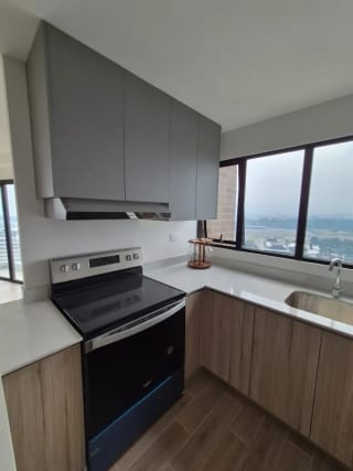 Renta Apartamento Parque 14 3hab y 1 servicio — Apartamento en Alquiler en Parque 14, Zona 14, Guatemala, Ciudad — miniatura 3 de 16