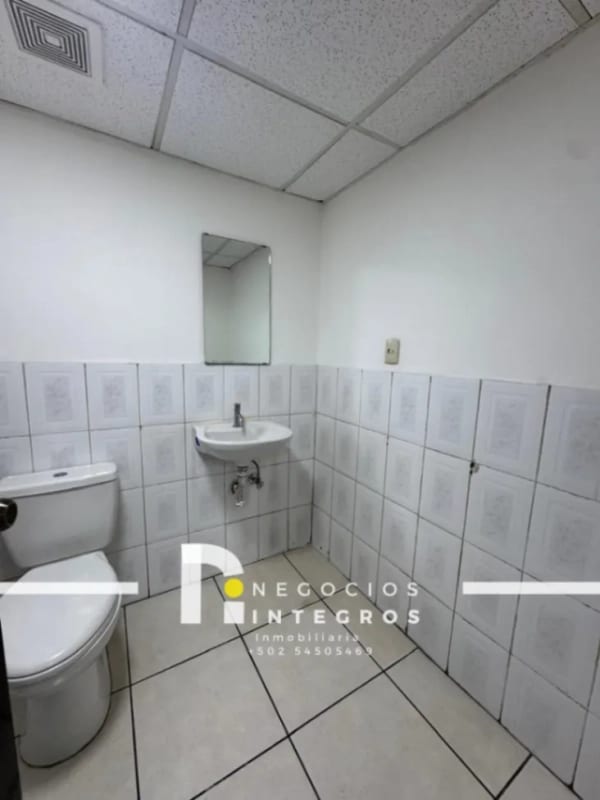 RENTO OFICINA EN PALADIUM ZONA 10 74 MTS2 — Oficina en Alquiler en Paladium, Zona 10, Guatemala, Ciudad — foto 7 de 13