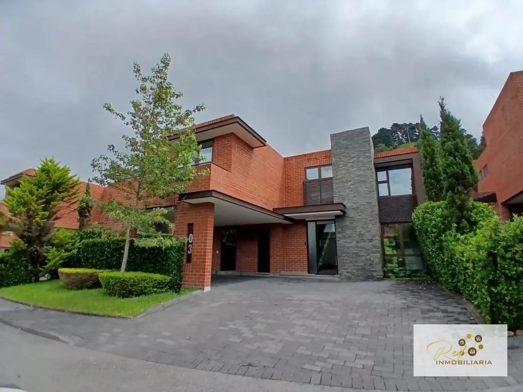 🏡 Casa en renta – Condominio Buranas, Residencias Concepción (Km 15.5 CES)  — Casa en Alquiler en Buranas Concepción, Carretera a El Salvador, Guatemala, Ciudad — foto 1 de 16