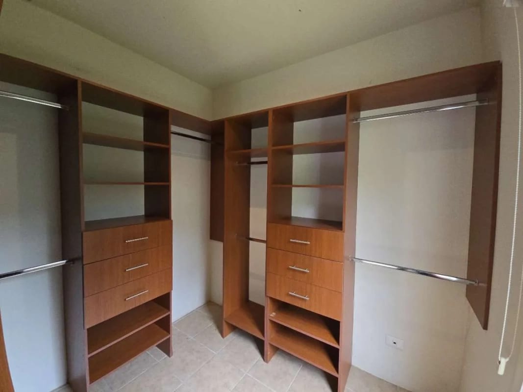 Se renta apartamento en Condominio Entreluces – CAES Km 13.5, Q5000 — Apartamento en Alquiler en Entreluces, Carretera a El Salvador, Guatemala, Ciudad — foto 5 de 11