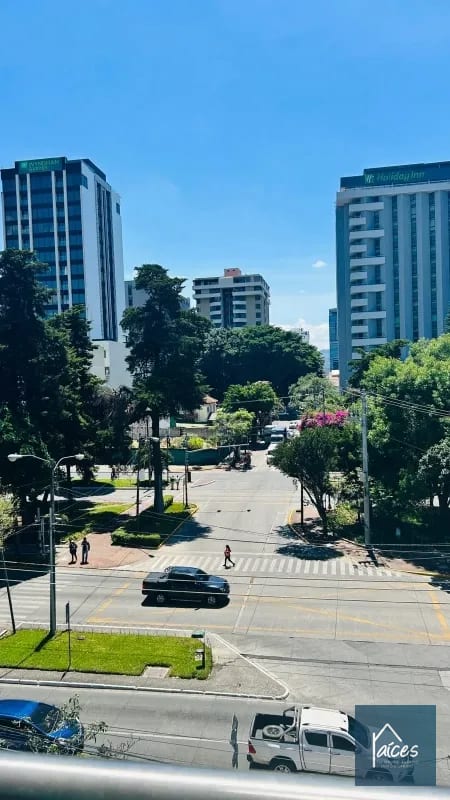 Oficina en alquiler GRAND REFORMA 10,  Zona 9 (D) — Oficina en Alquiler en Zona 9, Guatemala, Ciudad — foto 4 de 11