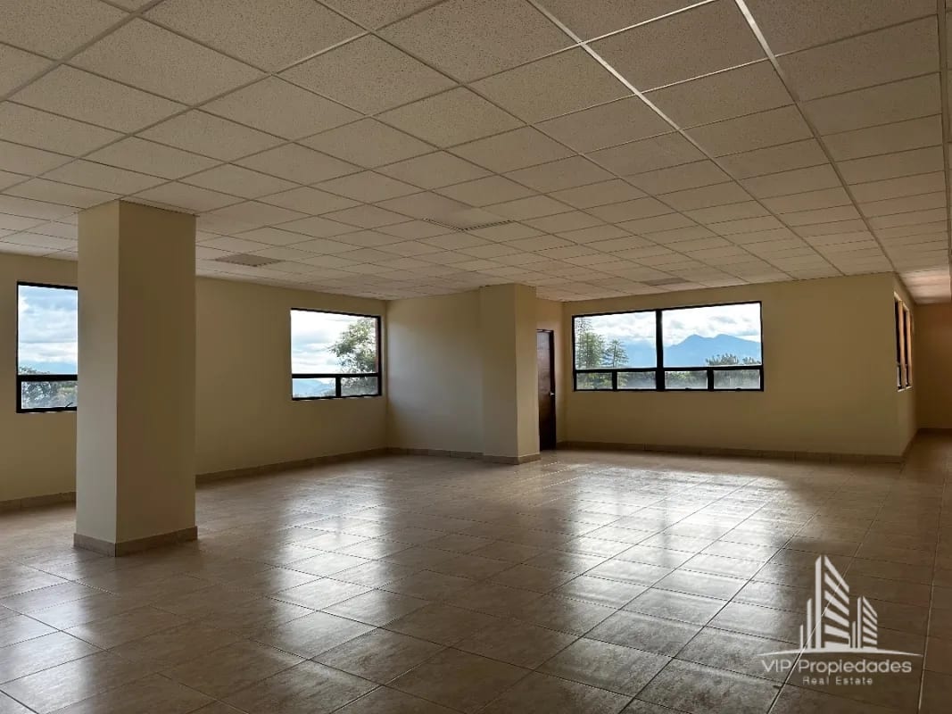Zona 13, Edificio Condesa oficina en Alquiler — Oficina en Alquiler en Zona 13, Guatemala, Ciudad — foto 4 de 6