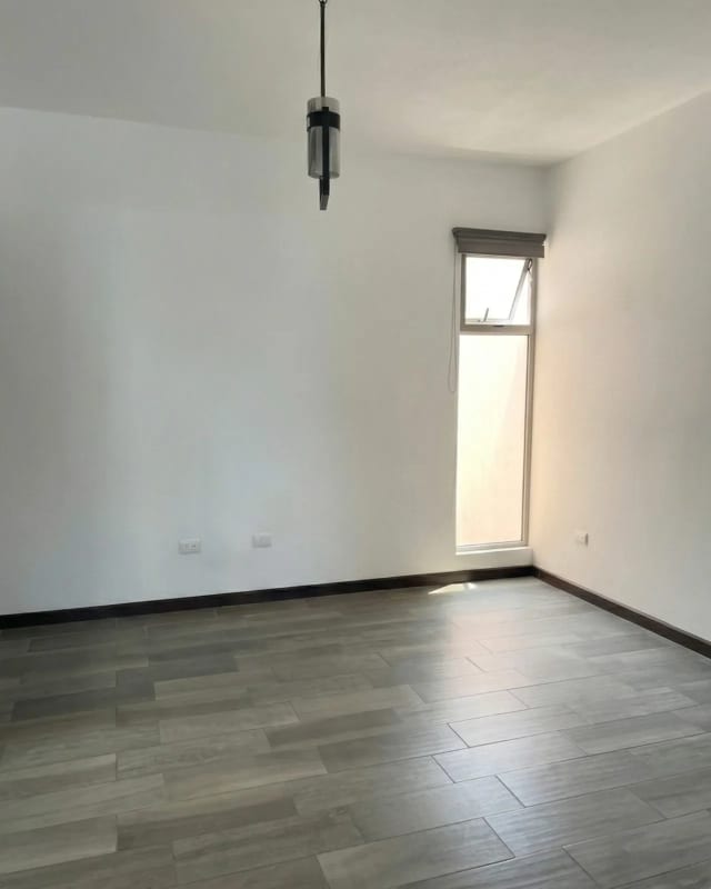 CASA EN VENTA EN CONDOMINIO TANTA PREMIER, ZONA 10 SANTA CATARINA PINULA — Casa en Venta en Santa Catarina Pinula, Guatemala, Ciudad — foto 7 de 9