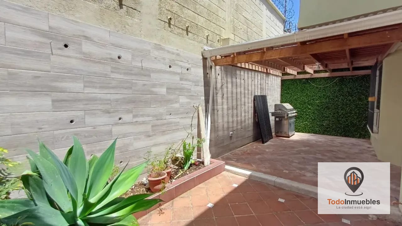Casa en Renta en Villas de Doña Marina km 16.5 CES — Casa en Alquiler en Carretera a El Salvador, Guatemala, Ciudad — foto 5 de 17