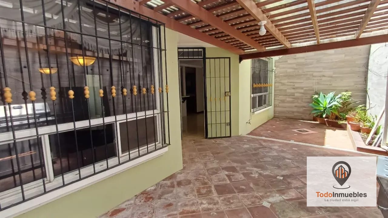 Casa en Renta en Villas de Doña Marina km 16.5 CES — Casa en Alquiler en Carretera a El Salvador, Guatemala, Ciudad — foto 6 de 17