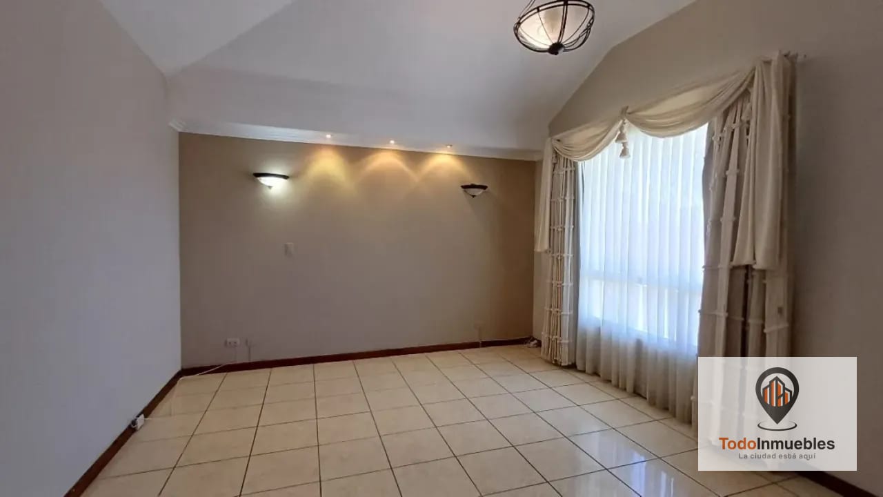 Casa en Renta en Villas de Doña Marina km 16.5 CES — Casa en Alquiler en Carretera a El Salvador, Guatemala, Ciudad — foto 12 de 17