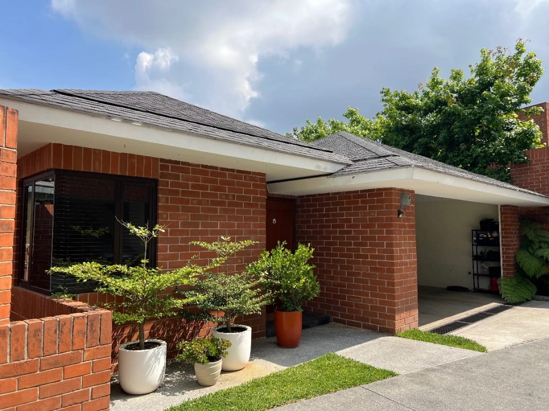 CASA VENTA A PASOS DE MINUTO MUXBAL CONDOMINIO EL CARMEN, 390 MTS2, 4 DORMITORIOS CASA UNO CON SU BAÑO, CERCA COLEGIO MONTESSORI $525,000 — Casa en Venta en Muxbal, Guatemala, Ciudad — foto 2 de 13