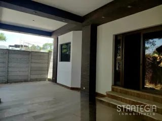 Vendo Hermosa Casa zona 16 — Casa en Venta en Zona 16, Guatemala, Ciudad — miniatura 5 de 9