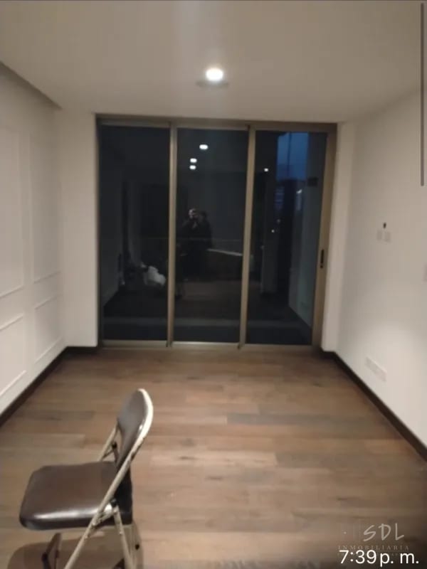 zona 10 Atarah — Apartamento en Alquiler en Atarah, Zona 10, Guatemala, Ciudad — foto 1 de 4