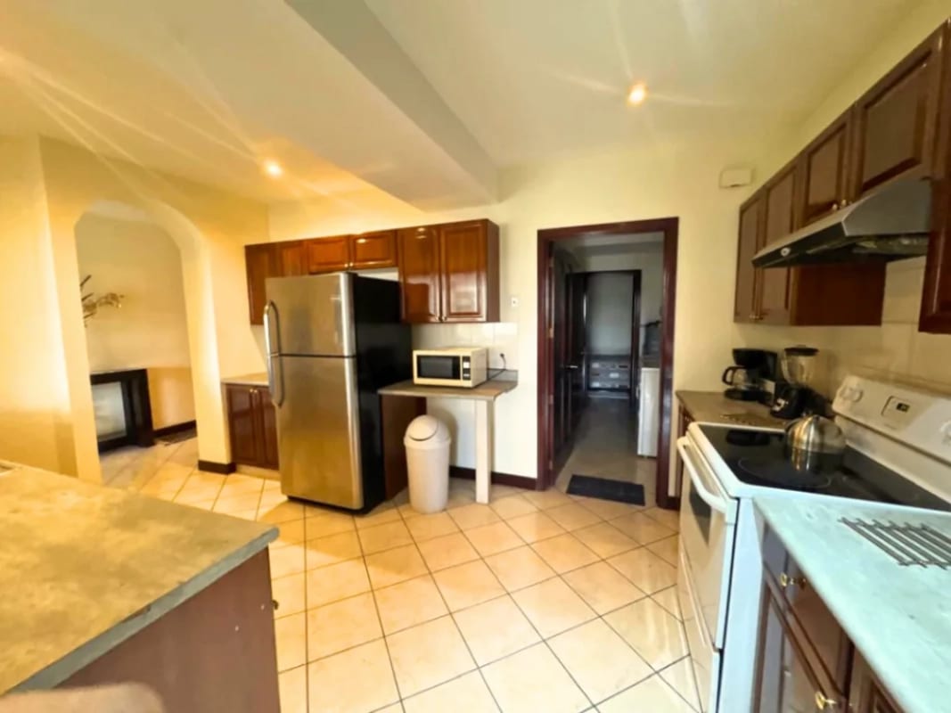 VENDO / ALQUILO APARTAMENTO AMUEBLADO EN MILENIA ZONA 10 — Apartamento en Alquiler en Milenia, Zona 10, Guatemala, Ciudad — foto 13 de 16