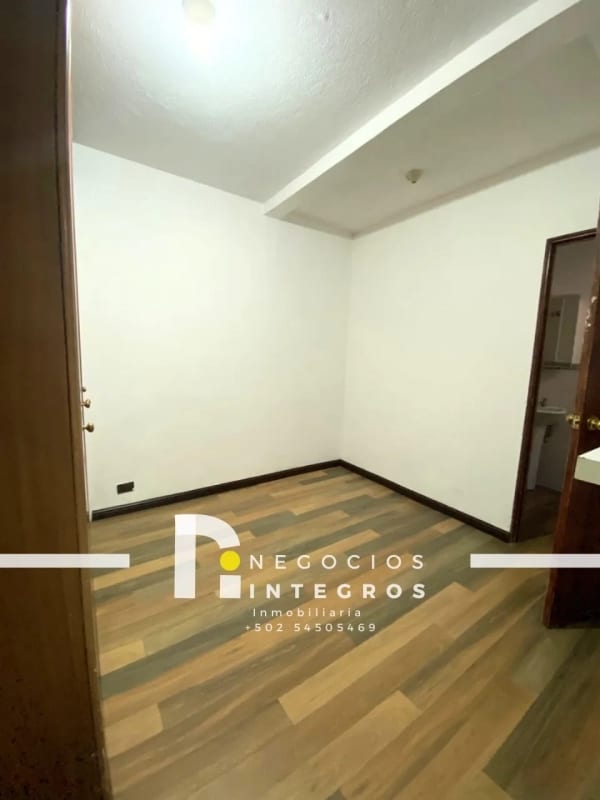CASA EN RENTA DE 5 HABITACIONES EN ZONA 10 DENTRO DE GARITA — Casa en Alquiler en Zona 10, Guatemala, Ciudad — foto 15 de 15