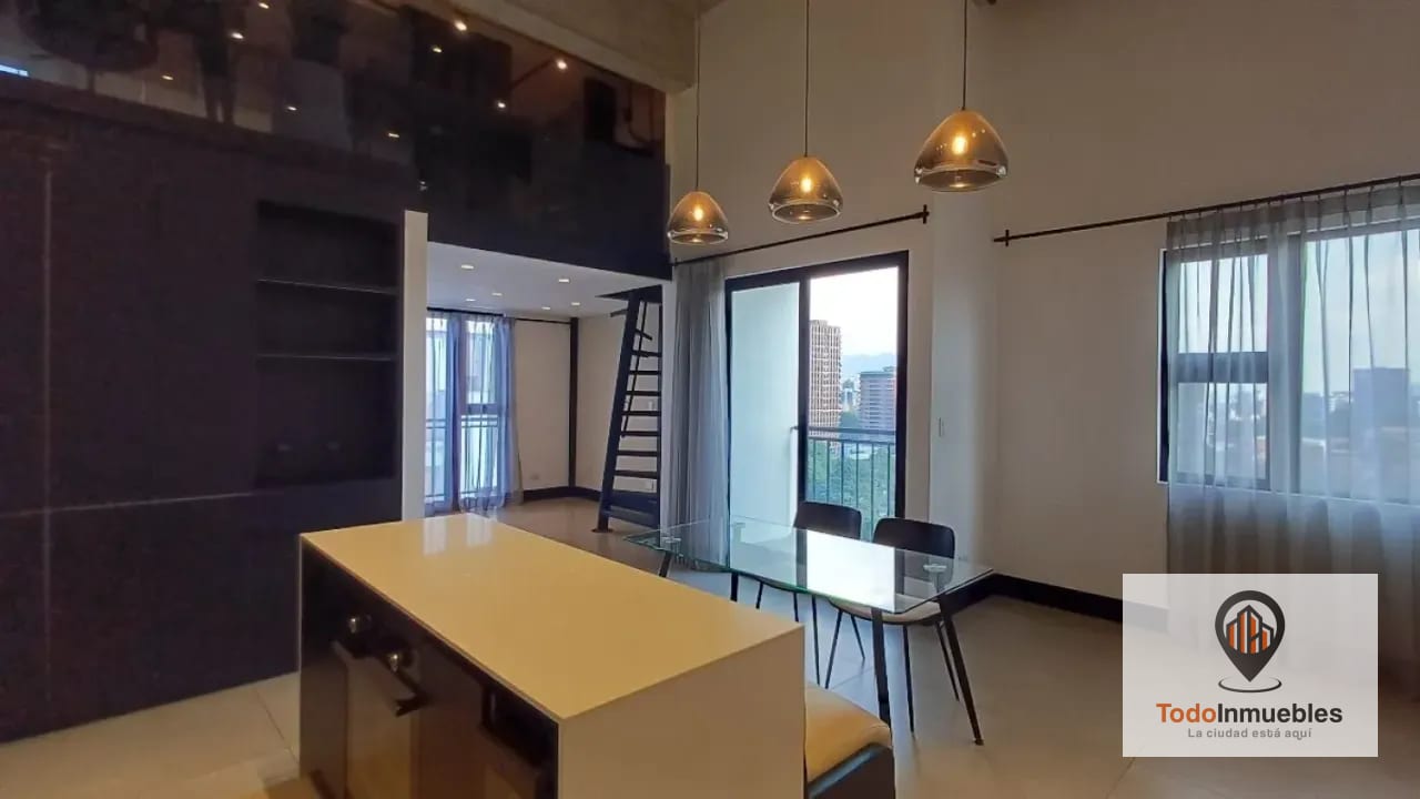 Apartamento Penthouse Loft en Renta en z10 — Apartamento en Alquiler en Zona 10, Guatemala, Ciudad — foto 10 de 11