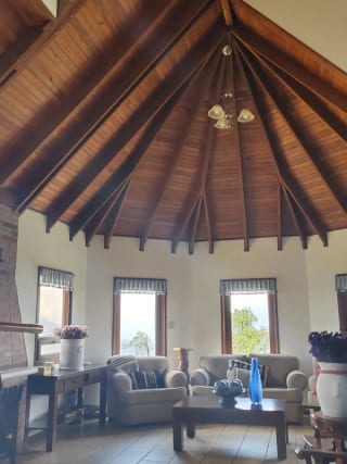 Exclusiva Cabaña en venta, Hobbitenango, Antigua Guatemala — Casa en Venta en Antigua, Sacatepéquez — miniatura 1 de 17