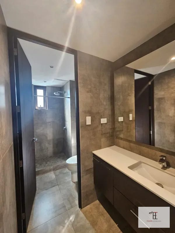 Vendo Apartamento LIV  Zona 15 Vista Hermosa 1 — Apartamento en Venta en LIV, Zona 15, Guatemala, Ciudad — foto 7 de 8