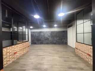 VENDO OFICINA EN EDIFICIO PIALE ZONA 10 CON JARDÍN — Oficina en Venta en Pialé, Zona 10, Guatemala, Ciudad — miniatura 10 de 15