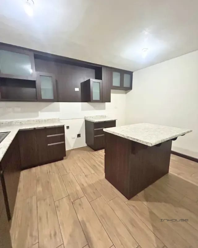 CASA EN RENTA EN VILLAS DE CAPELO KM 22 CAES, DE ESQUINA — Casa en Alquiler en Carretera a El Salvador, Guatemala, Ciudad — foto 4 de 11