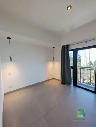 Apartamento en Renta zona 10 — Apartamento en Alquiler en Bonadiez, Zona 10, Guatemala, Ciudad — miniatura 7 de 8