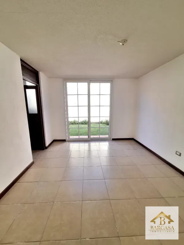 Se vende Casa en Santa Monica km 16.5 entrada por Olmeca CAES — Casa en Venta en Carretera a El Salvador, Guatemala, Ciudad — foto 16 de 17