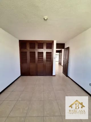 Se vende Casa en Santa Monica km 16.5 entrada por Olmeca CAES — Casa en Venta en Carretera a El Salvador, Guatemala, Ciudad — miniatura 5 de 17