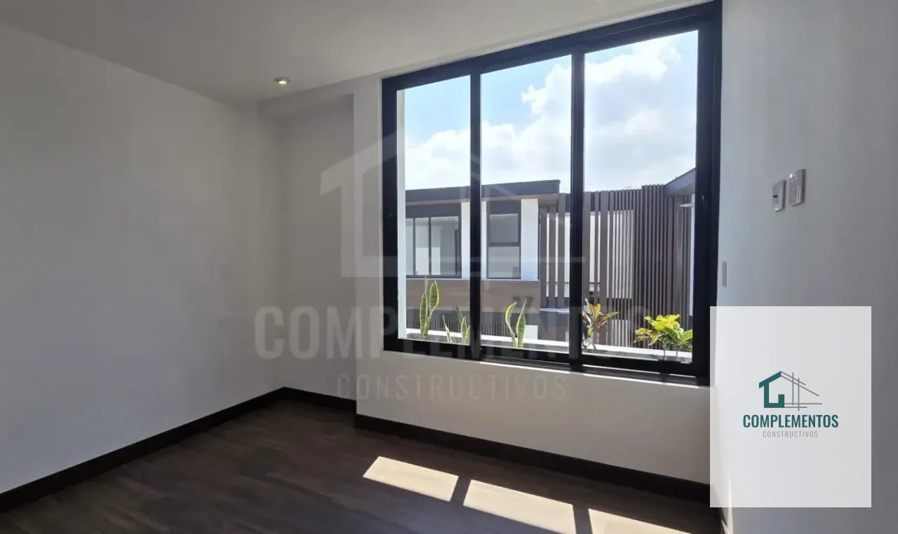 Molié, Casa en Renta Zona 10 — Casa en Alquiler en Zona 10, Guatemala, Ciudad — foto 5 de 11