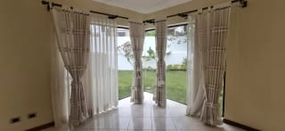 VENDO ELEGANTE CASA FAMILIAR EN COLINAS DE ANDALUCIA – AMPLIO JARDIN — Casa en Venta en Colinas De Andalucia, Carretera a El Salvador, Guatemala, Ciudad — miniatura 7 de 14
