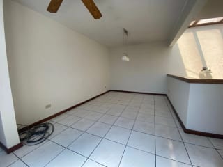 ALQUILO AMPLIA CASA EN MONTE AZUL Z.13 — Casa en Alquiler en Monte Azul, Zona 13, Guatemala, Ciudad — miniatura 10 de 17