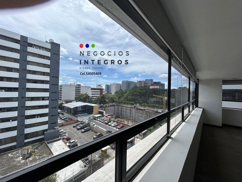 ALQUILO/VENDO OFICINA EN ZONA 10 - EDIFICIO CENTRO EMPRESARIAL — Oficina en Alquiler en Centro Empresarial, Zona 10, Guatemala, Ciudad — foto 10 de 10