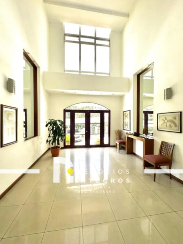 VENDO / ALQUILO APARTAMENTO AMUEBLADO KM 9.5 CAES EDIF. VISTA BELLA — Apartamento en Venta en Montebello I, Carretera a El Salvador, Guatemala, Ciudad — foto 7 de 17