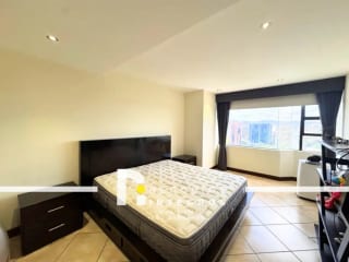 ALQUILO APARTAMENTO EN MILENIA OAKLAND ZONA 10 — Apartamento en Alquiler en Milenia, Zona 10, Guatemala, Ciudad — miniatura 4 de 14