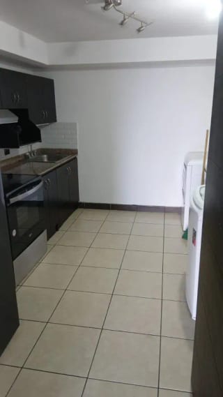 APARTAMENTO EN VENTA ZONA 16 EN BOSQUES DE EUSKADI — Apartamento en Venta en Bosques de Euskadi, Zona 16, Guatemala, Ciudad — miniatura 3 de 11
