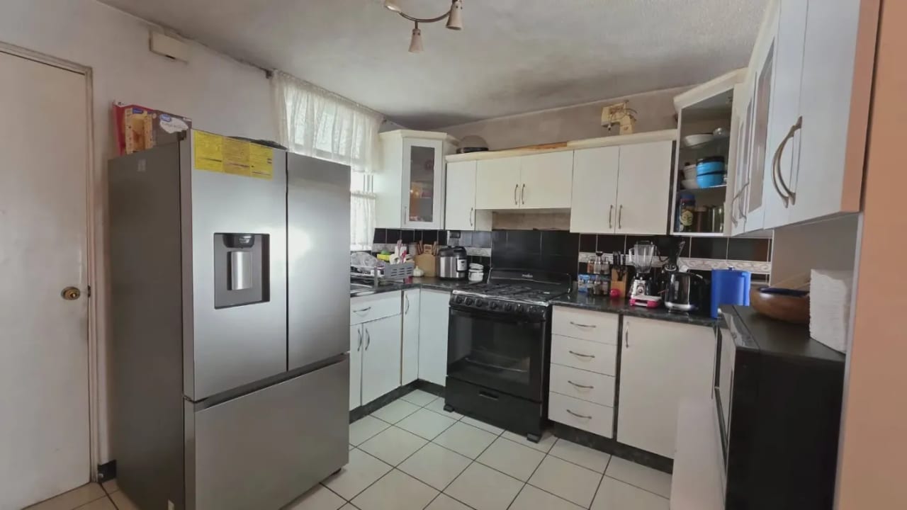 Casa en venta en San Cristóbal Mixco sector A3 en garita — Casa en Venta en Zona 8 Mixco, Guatemala, Ciudad — foto 15 de 17