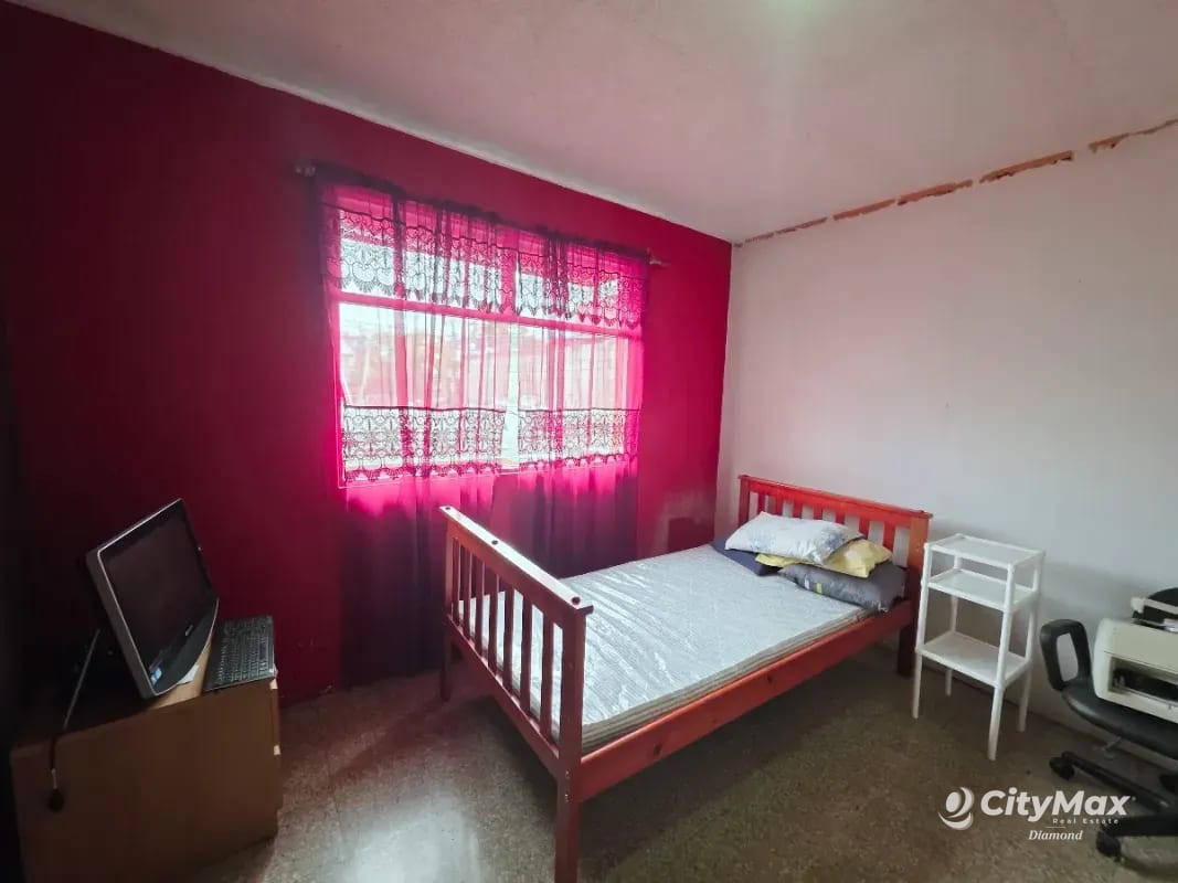 Casa en Venta con Apartamento y Locales en Zona 2 Mixco — Casa en Venta en Zona 2 Mixco, Guatemala, Ciudad — foto 10 de 10
