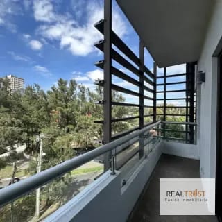 RENTO AMPLIO APARTAMENTO ZONA 15 — Apartamento en Alquiler en Zona 15, Guatemala, Ciudad — miniatura 5 de 9