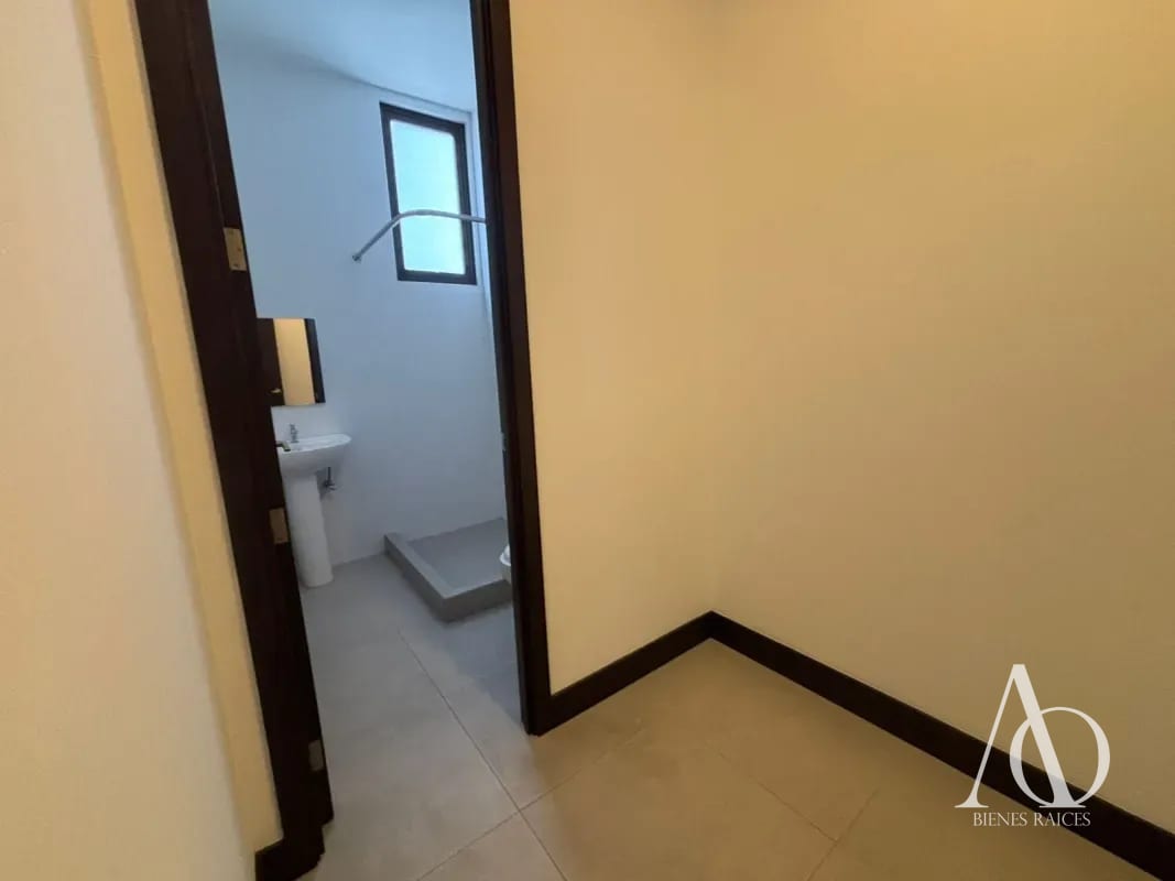 Apartamento en Alquiler / Venta Edificio Echo, zona 14 N7 / EN DIRECTO 02 T2 — Apartamento en Alquiler en Echo, Zona 14, Guatemala, Ciudad — foto 13 de 16