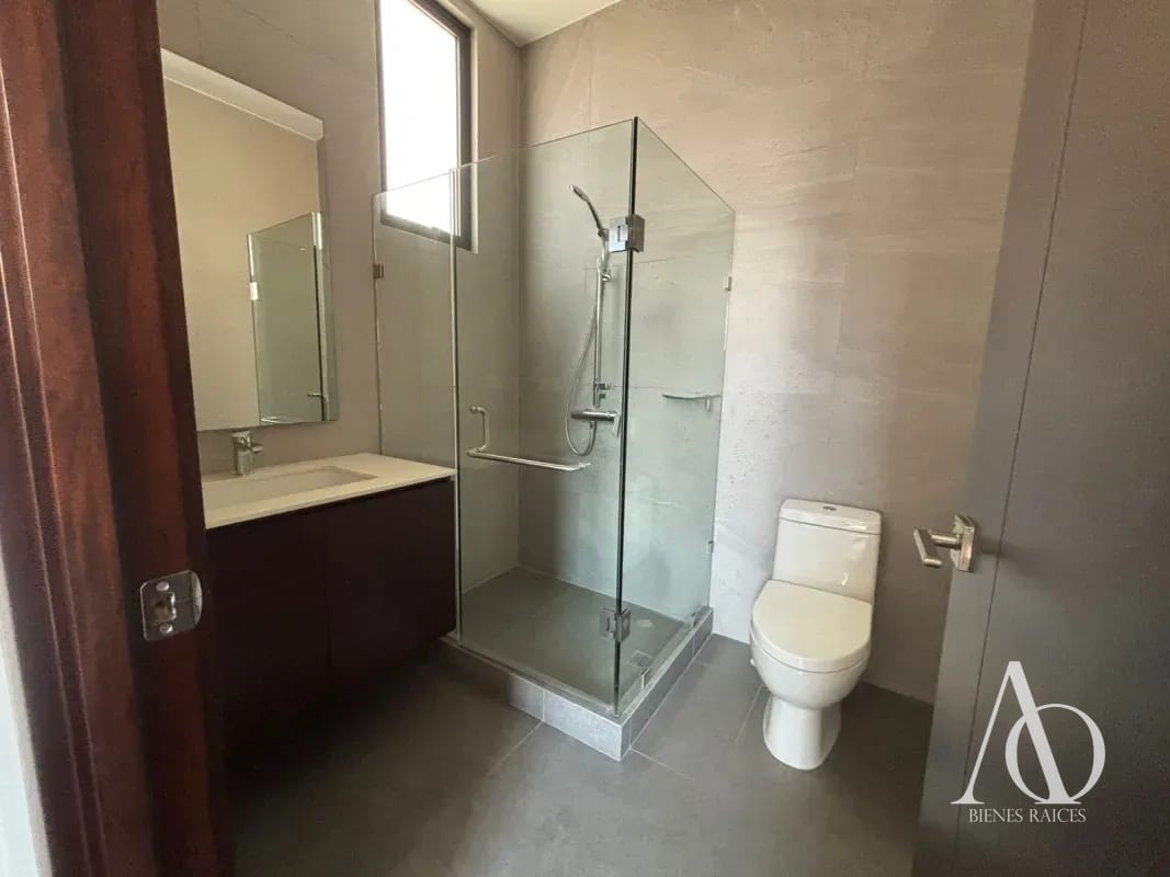 Apartamento en Alquiler / Venta Edificio Echo, zona 14 N7 / EN DIRECTO 02 T2 — Apartamento en Alquiler en Echo, Zona 14, Guatemala, Ciudad — foto 10 de 16