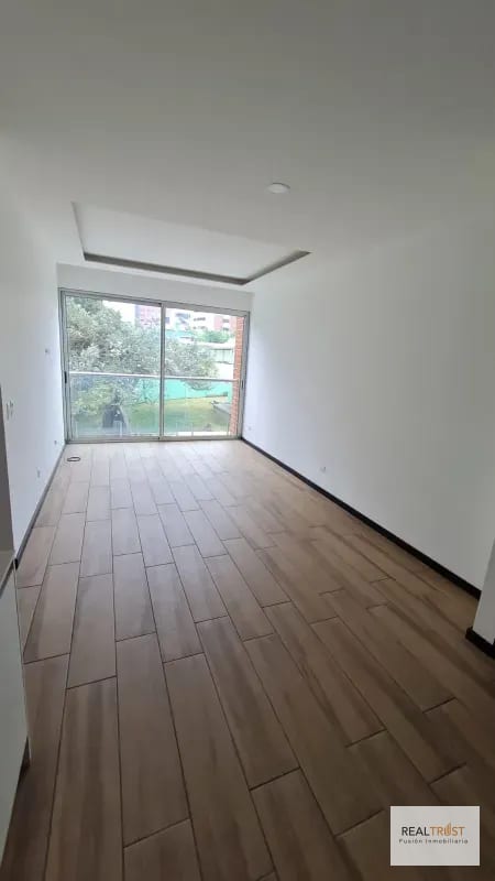 EN VENTA APARTAMENTO EN ZONA 15 VISTA HERMOSA 1, CON GARITA Y ACCESO AL PARQUE — Apartamento en Venta en Vista Hermosa I, Zona 15, Guatemala, Ciudad — foto 1 de 7