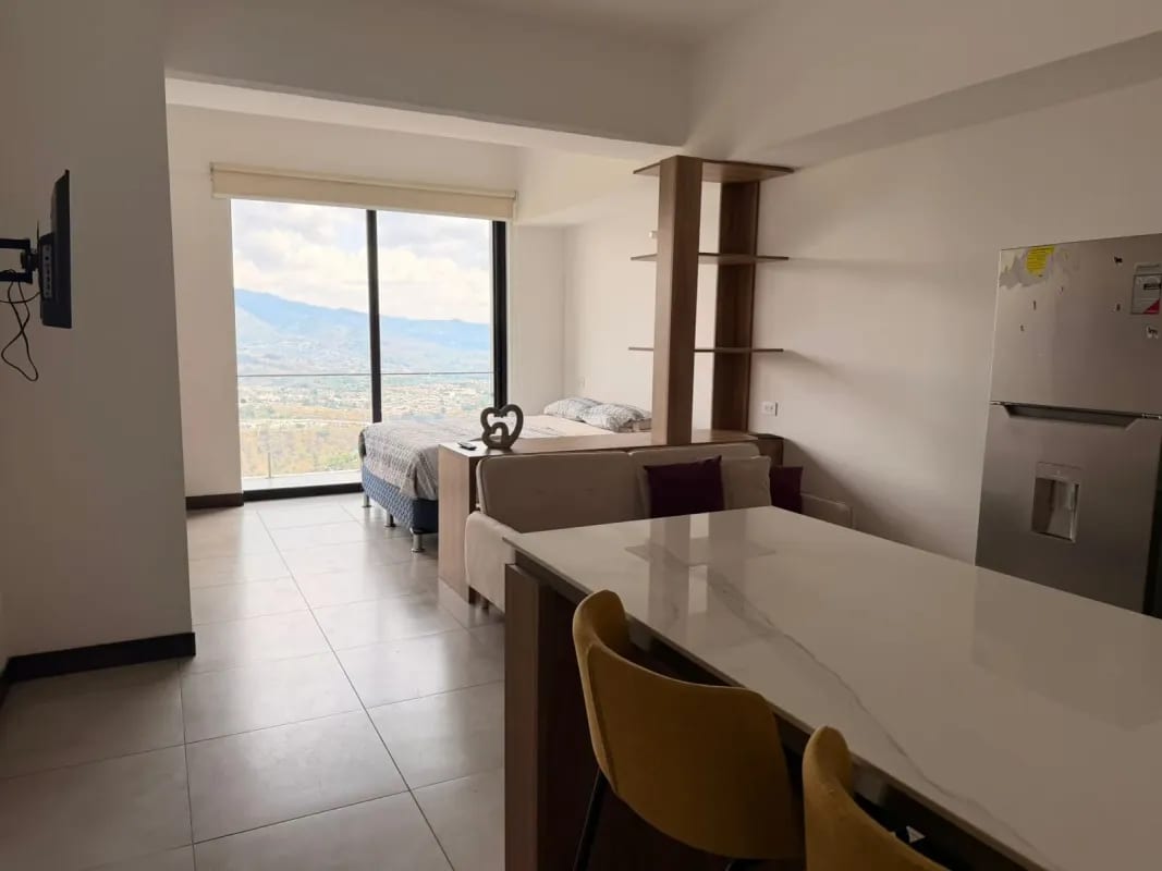 Apartamento amueblado en Zona 13 — Apartamento en Alquiler en Zona 13, Guatemala, Ciudad — foto 1 de 4