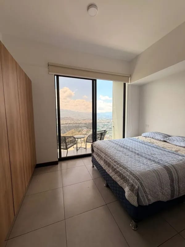 Apartamento amueblado en Zona 13 — Apartamento en Alquiler en Zona 13, Guatemala, Ciudad — foto 3 de 4