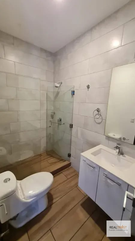 EN VENTA APARTAMENTO EN ZONA 15 VISTA HERMOSA 1, CON GARITA Y ACCESO AL PARQUE — Apartamento en Venta en Vista Hermosa I, Zona 15, Guatemala, Ciudad — foto 3 de 7