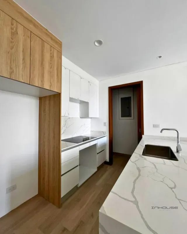 APARTAMENTO EN RENTA ZONA 10 PARA ESTRENAR — Apartamento en Alquiler en Zona 10, Guatemala, Ciudad — foto 1 de 13