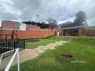 CASA EN VENTA CON DOBLE TERRENO KM. 16.5 CARRETERA A EL SALVADOR BUENAFUENTE — Casa en Venta en Carretera a El Salvador, Guatemala, Ciudad — miniatura 2 de 7