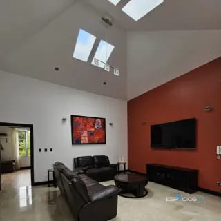 CASA EN VENTA CON DOBLE TERRENO KM. 16.5 CARRETERA A EL SALVADOR BUENAFUENTE — Casa en Venta en Carretera a El Salvador, Guatemala, Ciudad — miniatura 6 de 7