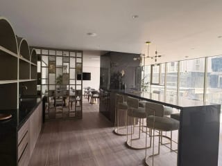 Lindo apartamento en alquiler zona 10 — Apartamento en Alquiler en Atarah, Zona 10, Guatemala, Ciudad — miniatura 12 de 13