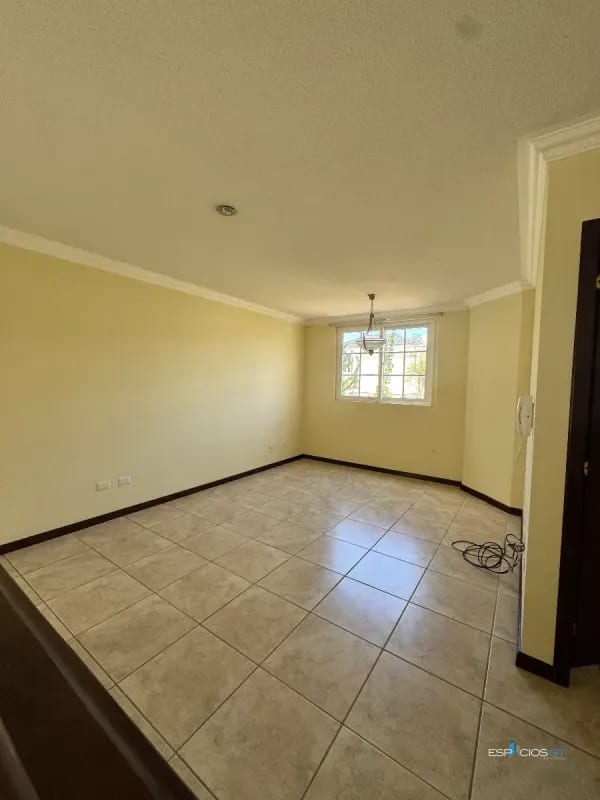 ✨CASA EN VENTA – KM. 21  CARRETERA A FRAIJANES, VILLAS DE ENTREVERDES, CES. — Casa en Venta en Fraijanes, Carretera a El Salvador, Guatemala, Ciudad — foto 4 de 12