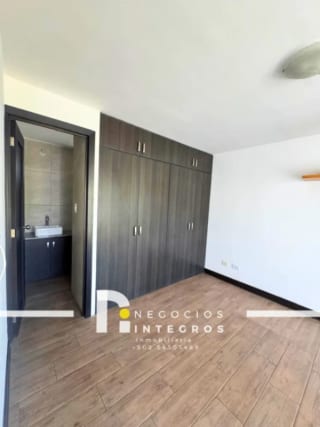 VENDO CASA EN SANTA CATARINA PINULA EN VERDE 360 PV — Casa en Venta en Santa Catarina Pinula, Guatemala, Ciudad — miniatura 3 de 17