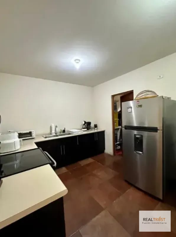 Casa con estilo moderno en venta Condominio Km. 14 — Casa en Venta en km 11-15, Carretera a El Salvador, Guatemala, Ciudad — foto 7 de 9