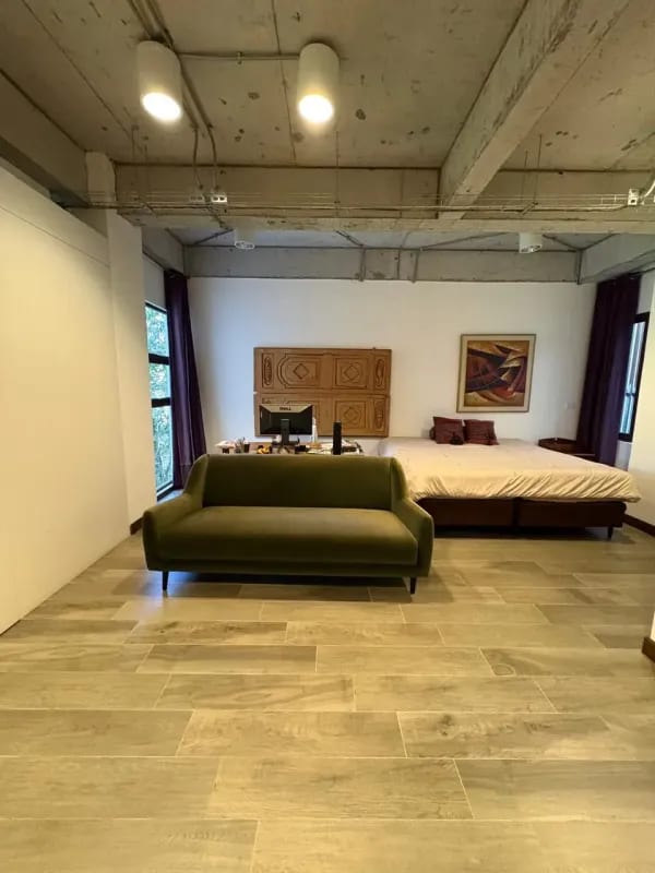 Apartamento Amueblado en Renta – San Antonio Lofts, Oakland Zona 10 — Apartamento en Alquiler en Zona 10, Guatemala, Ciudad — foto 2 de 10